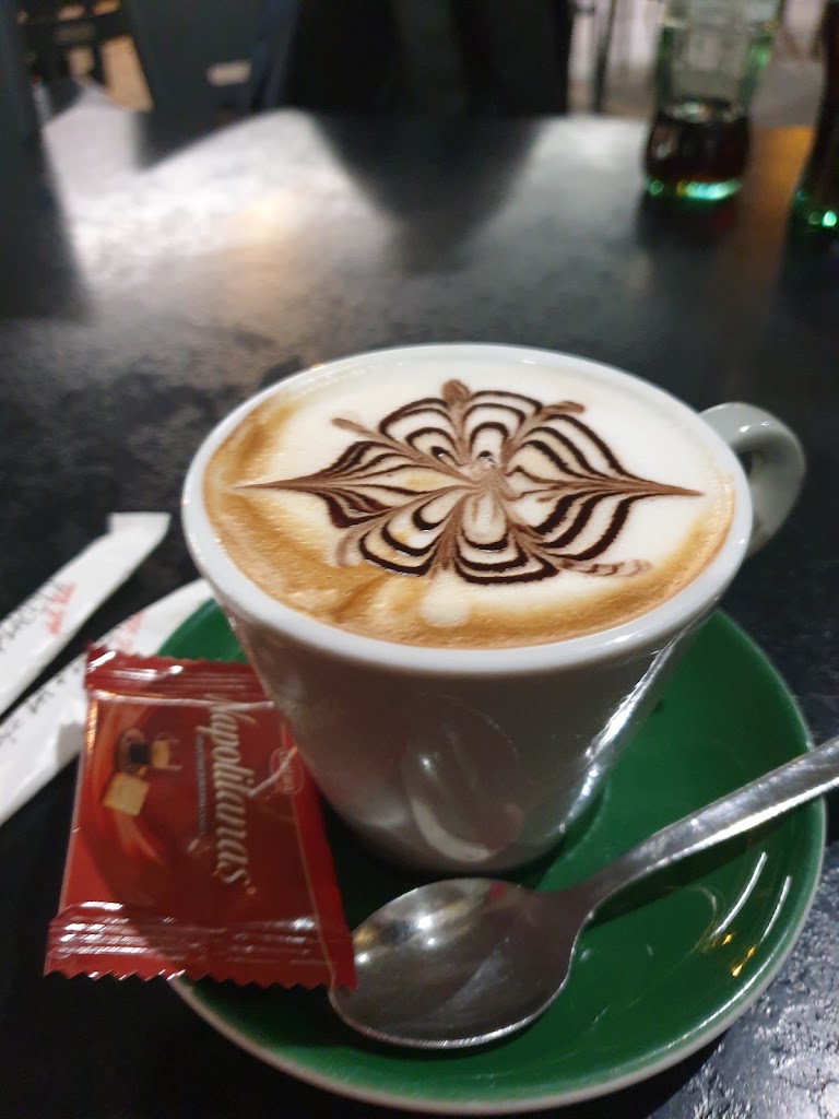 Cafe La Placeta — Comida y bebida
