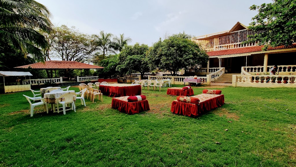 M G Farmhouse Retreat