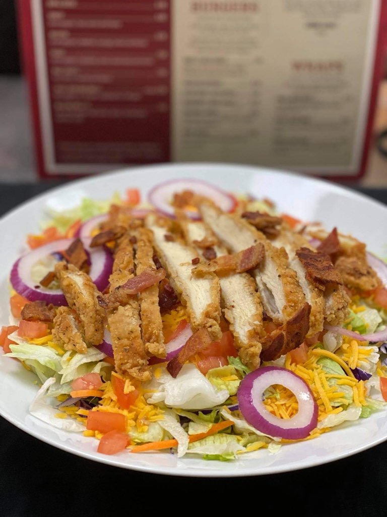  Mom's Restaurant & Pub