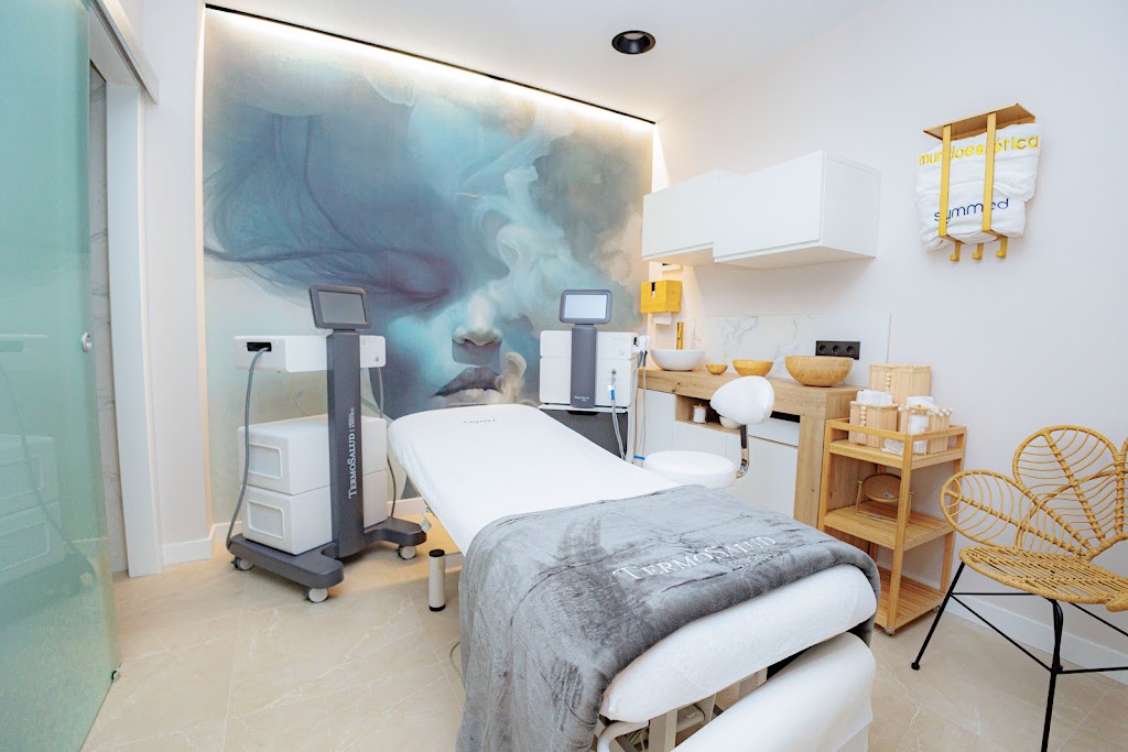 Mundo Estetica Linares — Interior
