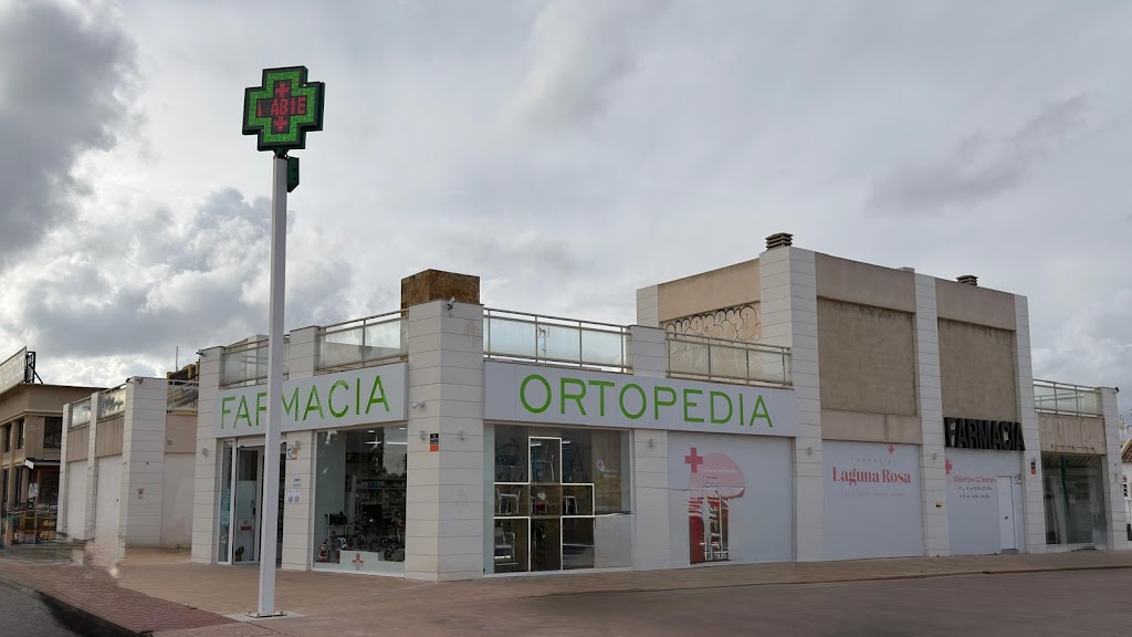 Farmacia Laguna Rosa, Ldo. Alberto Vegara Andreu