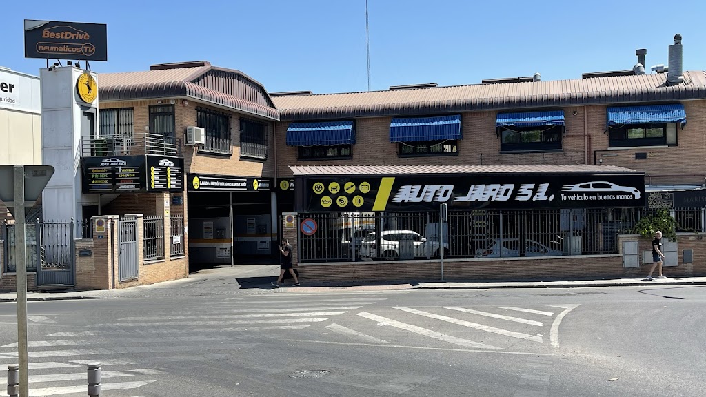 Auto Jaro S.L.