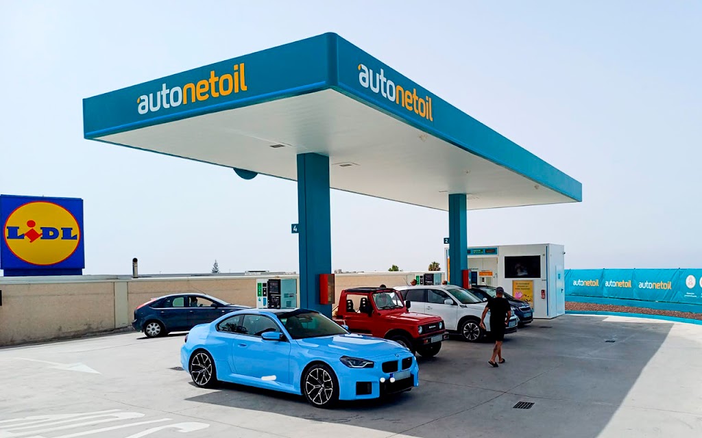 Autonetoil Nerja — Estacion de servicio