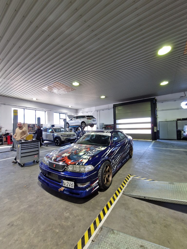 RENAULT ARANDA | CONCESIONARIO Y TALLER AUTOVICAN — Interior