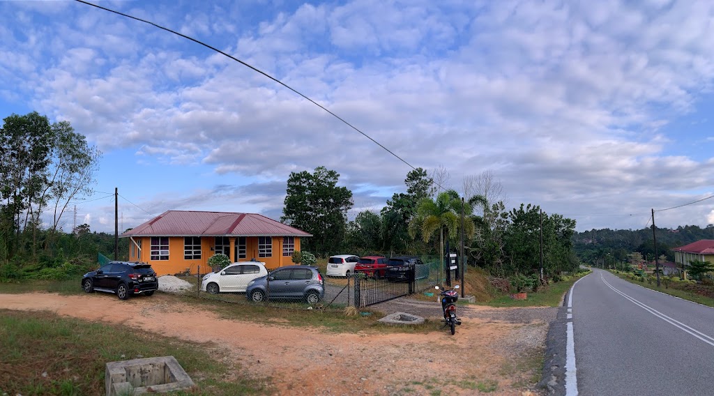 Padang Batu / Ja'ang waterfall