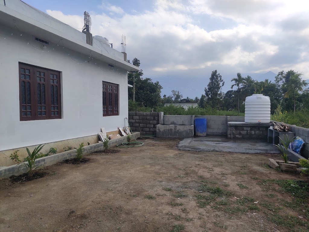 Pavithra Cottage Marayoor