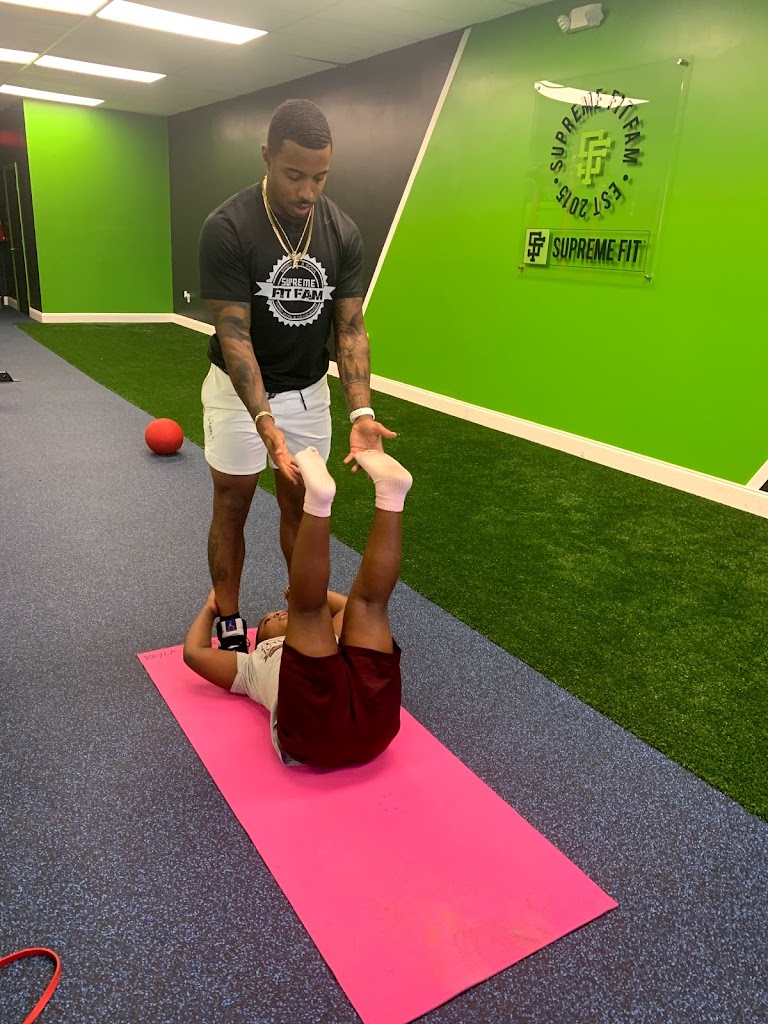  Supreme Fitness LLC. (SupremeFitFam)