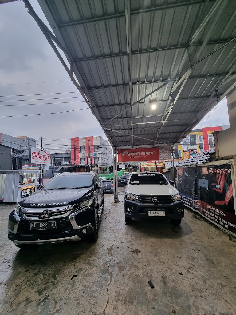 Fitrah Variasi Mobil