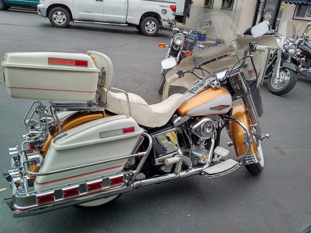 Motorcycle repair shop in Watervliet