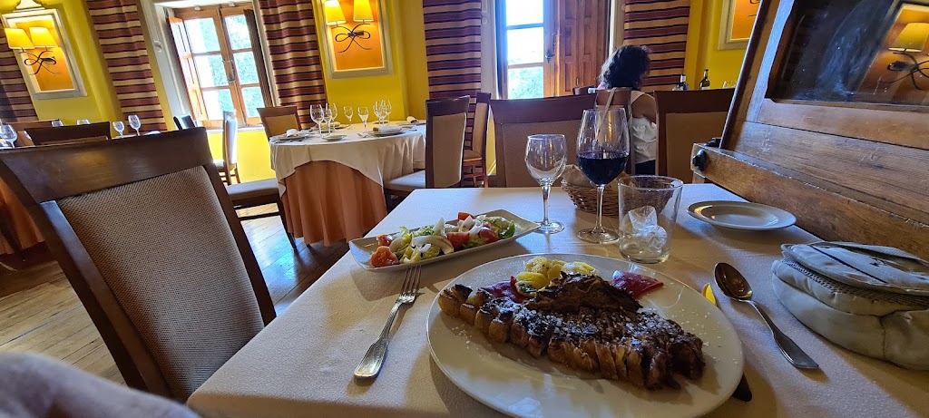 Restaurante El Molino de la Losa — Comida y bebida