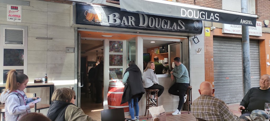 Bar Cafe Douglas