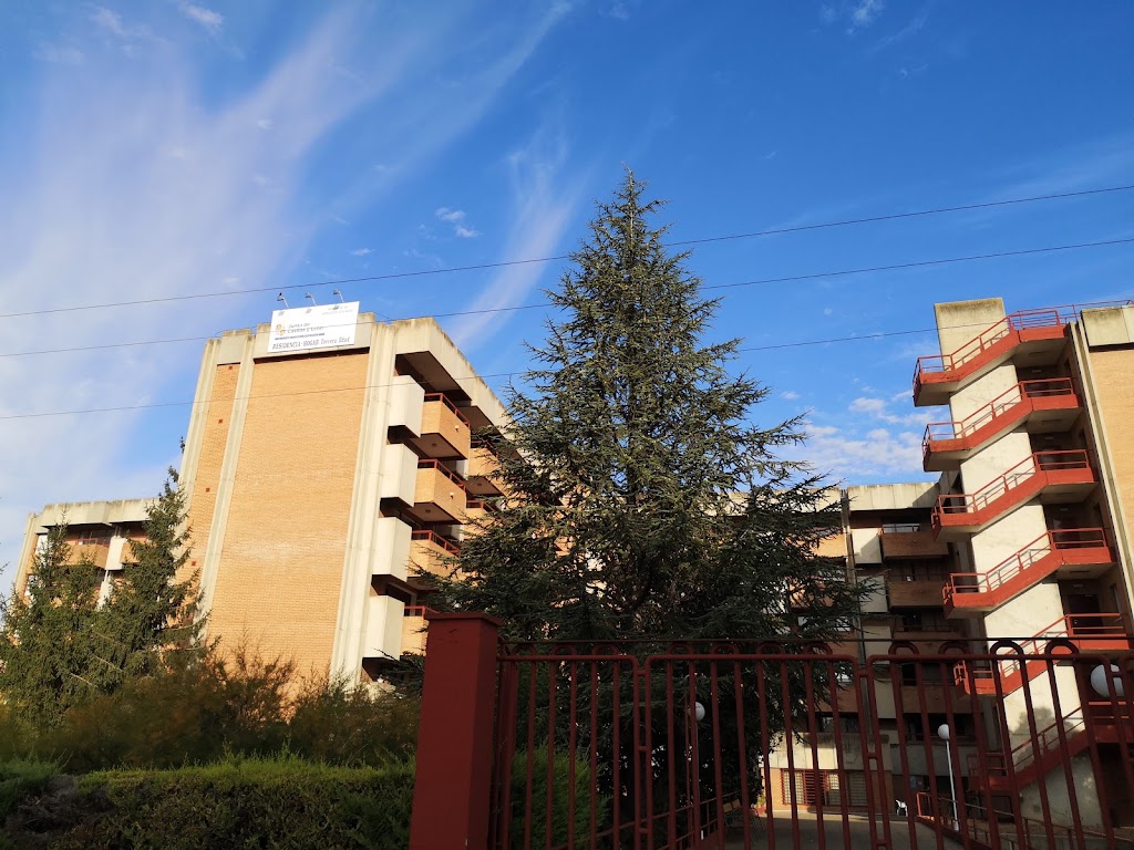 Residencia publica de Personas Mayores Puente de Hierro