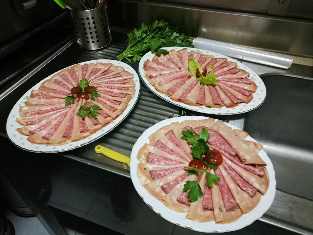 Bar Narciso — Comida y bebida