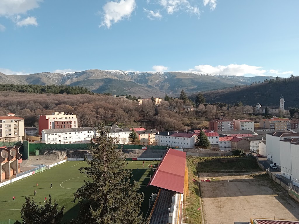 Campo de futbol Mario Emilio