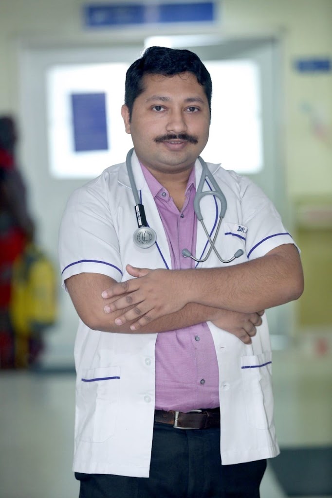 Dr. Dr Atri Chest Specialist Pulmonologist