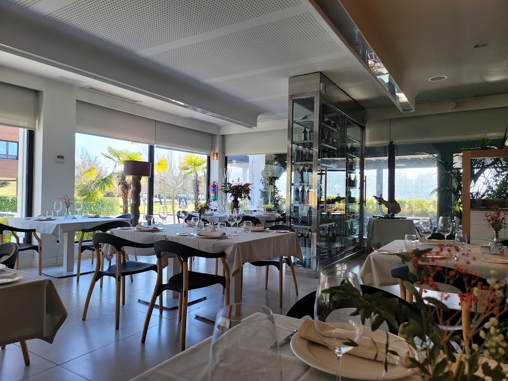 Bahia Restaurante-Bar Majadahonda — Ambiente