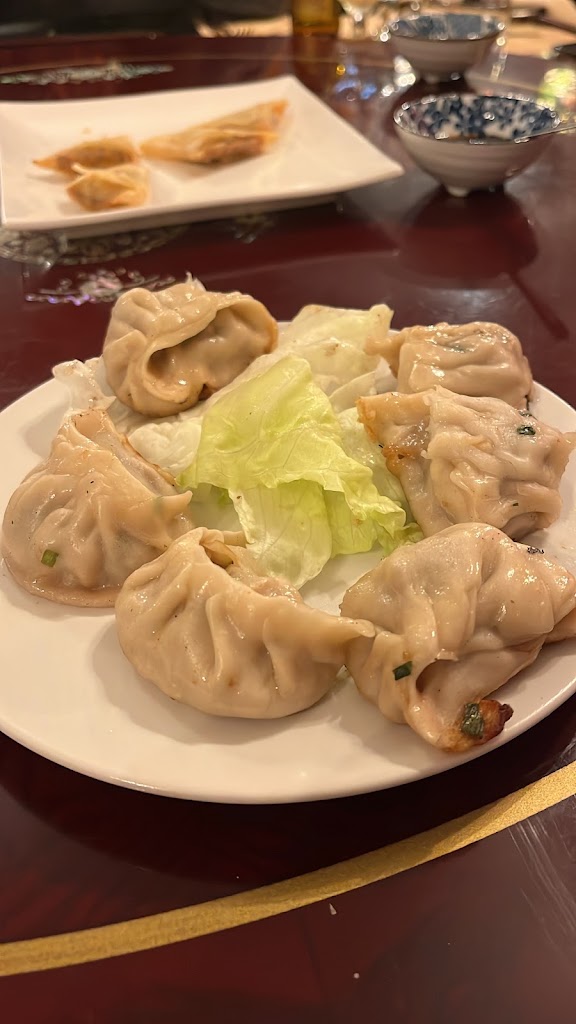 Restaurante Chen — Comida y bebida