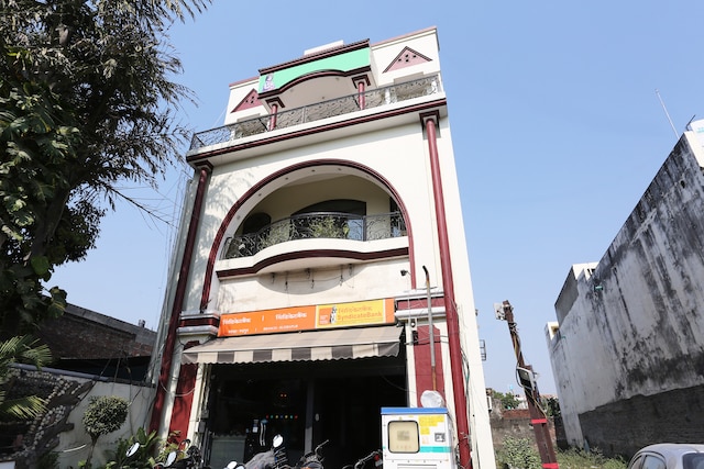 Oyo Hotel Krishna