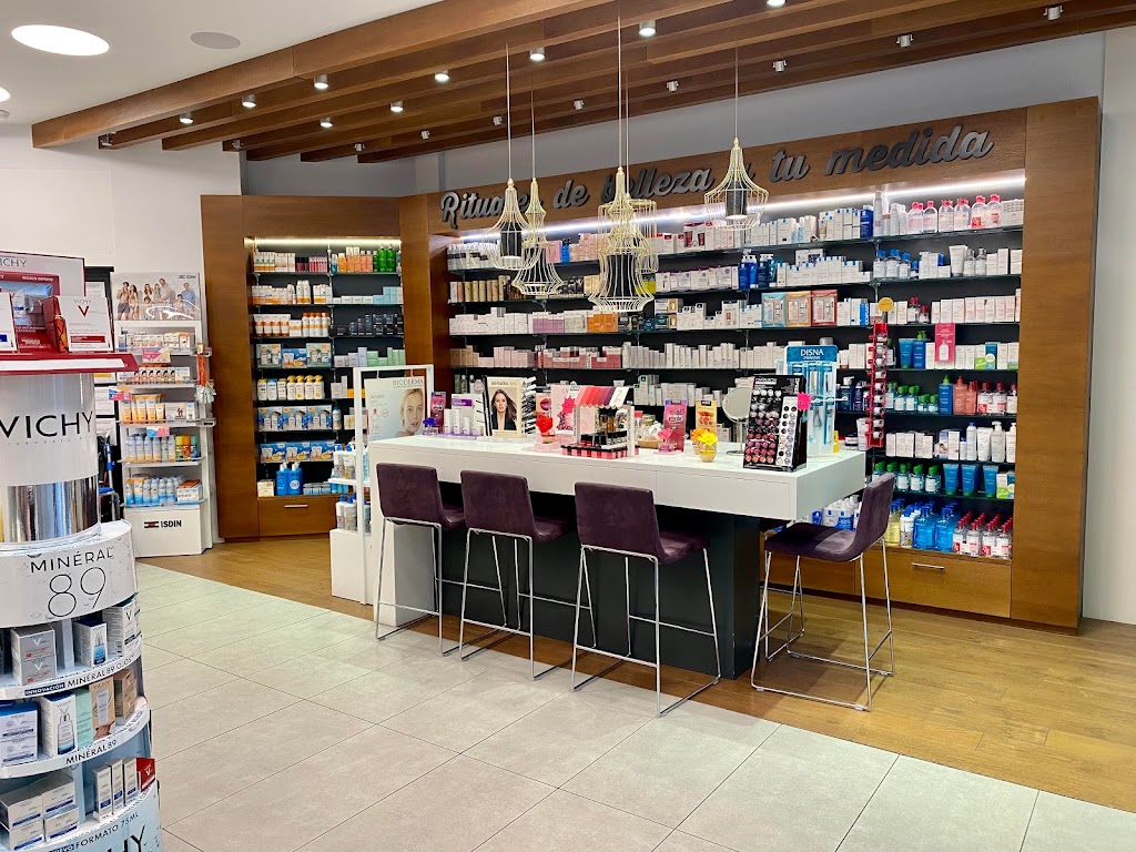 Farmacia Canizares Martinez Farmacia 12 horas — Del propietario