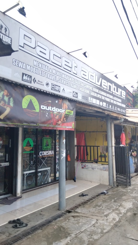 Pacet Adventure store