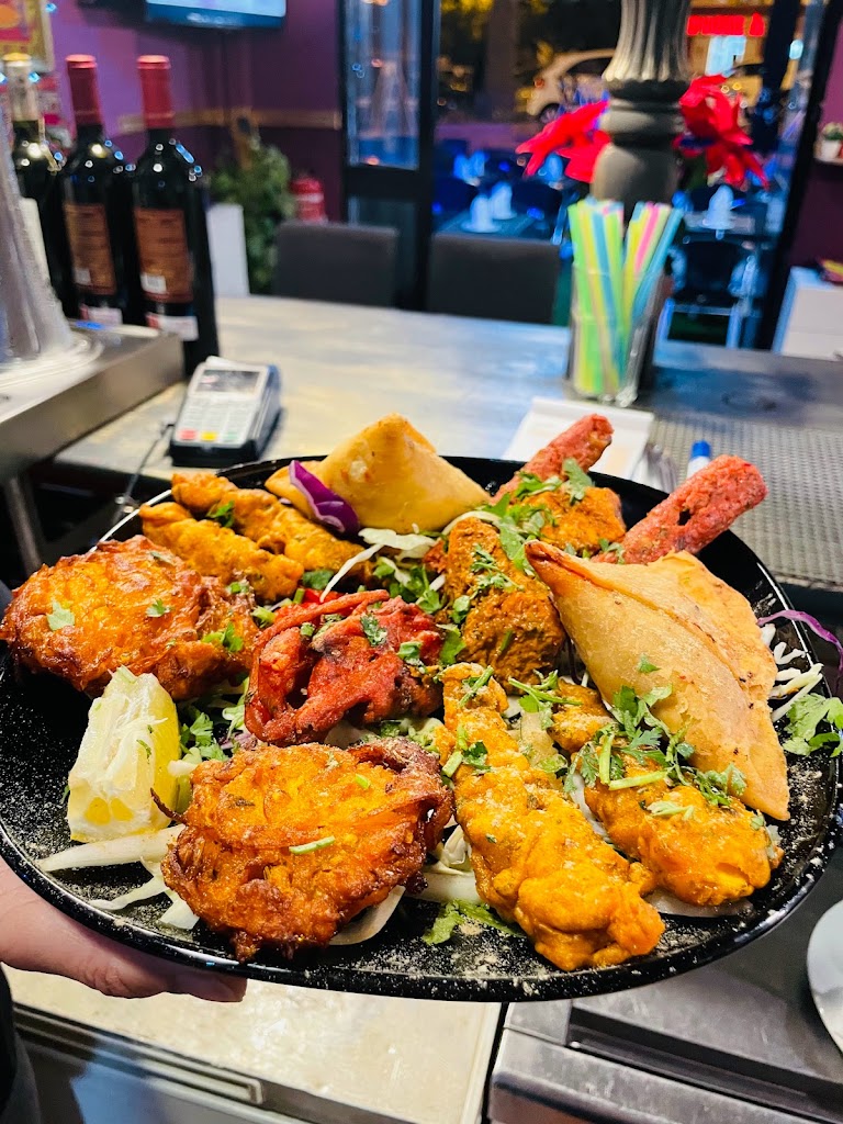 Namaste Restaurante Hindu — Comida y bebida