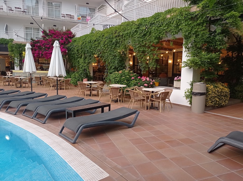 Hotel Acapulco Lloret — Servicios
