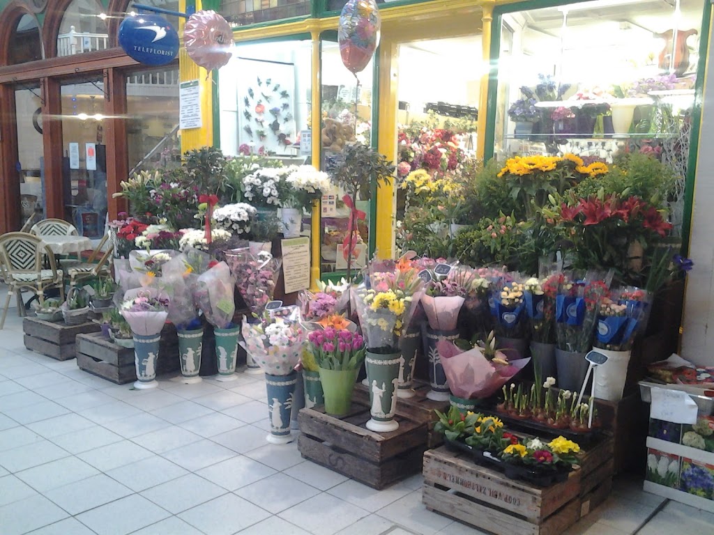 City Florists and Gifts