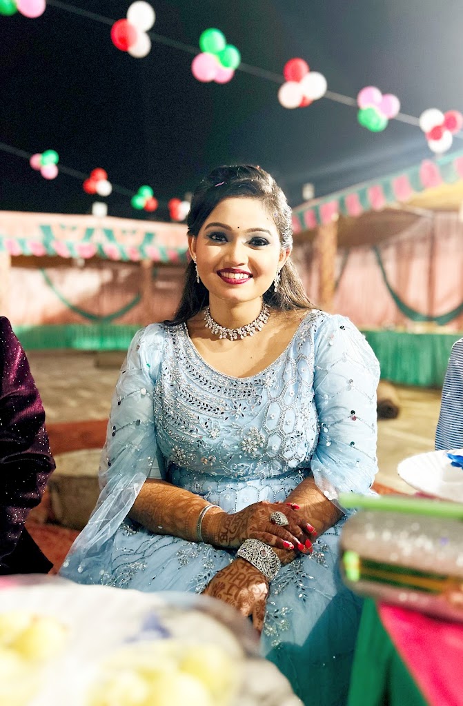 Aarvi Beauty Parlour