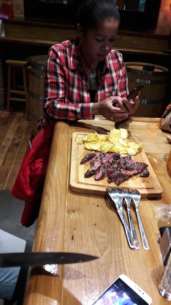 Casa Faustino — Comida y bebida