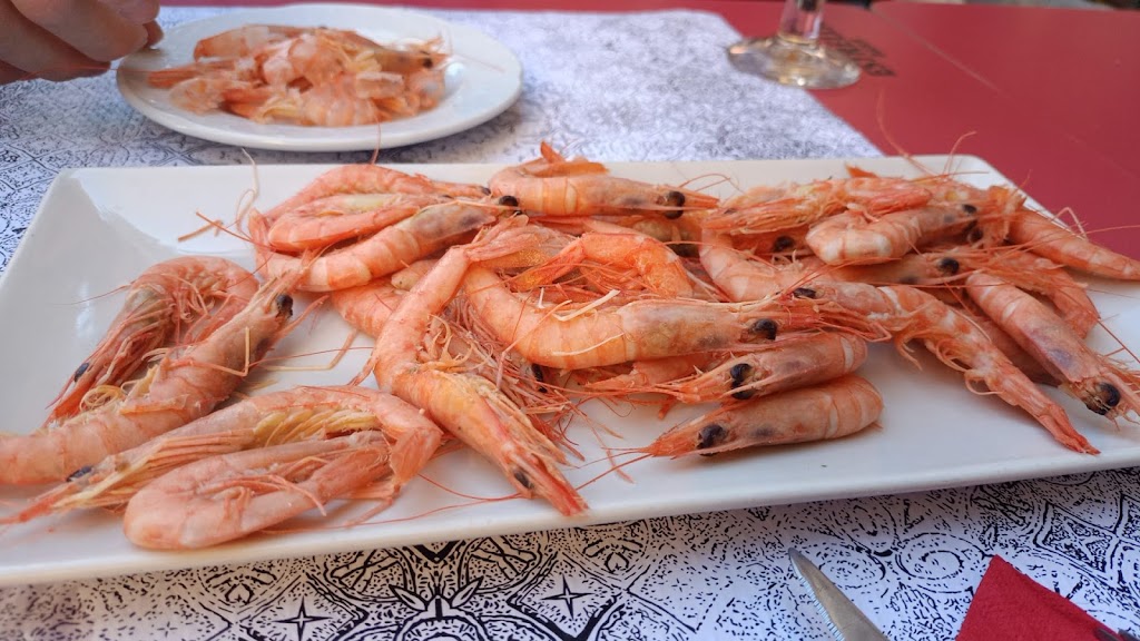 Bar Azorin — Comida y bebida