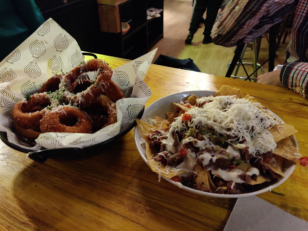 Tipula Casco Viejo — Nachos