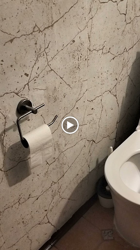 Dos Hermanos Kebap & Pizzeria — Videos