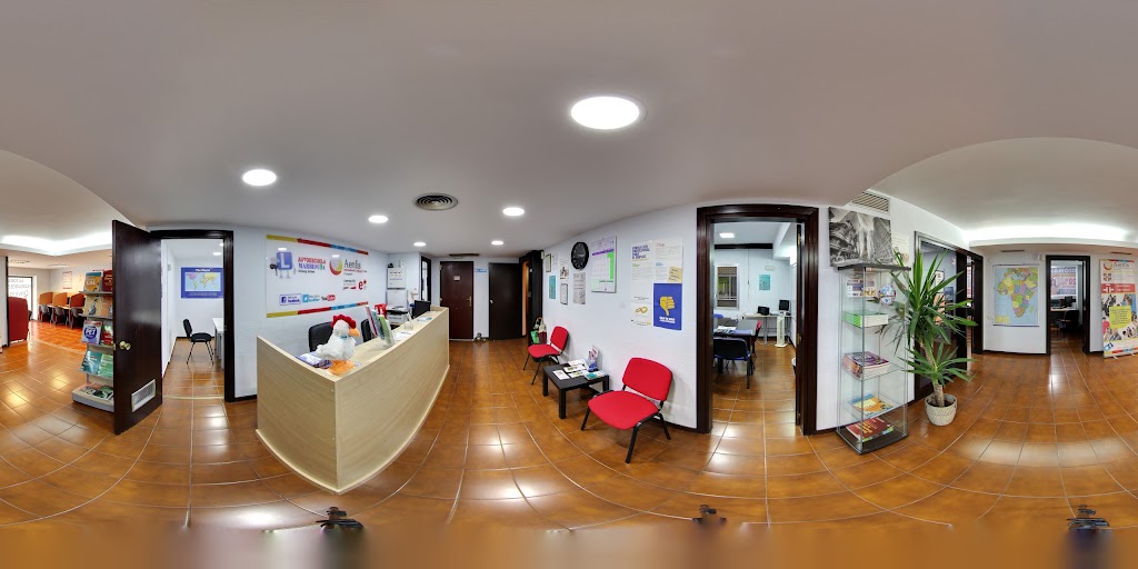 Aenfis Fuengirola Escuela de idiomas — Del propietario