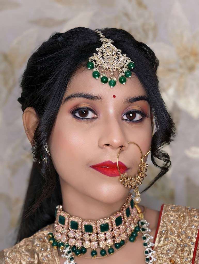 Gourry Makeup Studio Hair And Skin Care