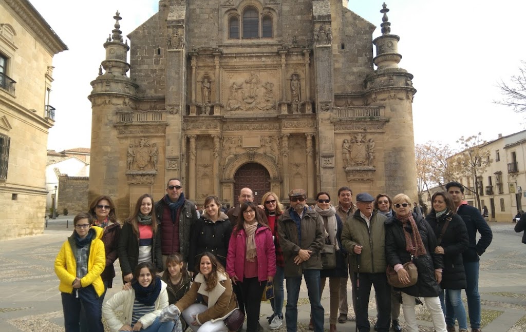 Visitaubedaybaeza.com. Guia Oficial de Turismo. Visitas Guiadas a Ubeda y Baeza.