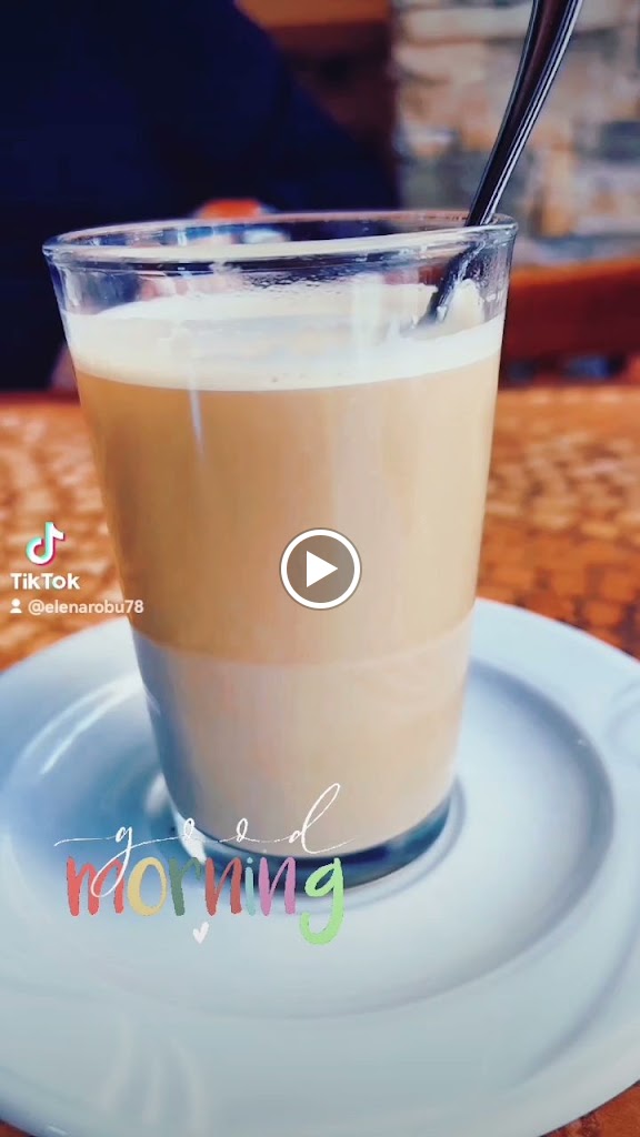 Cafe Espejo — Videos