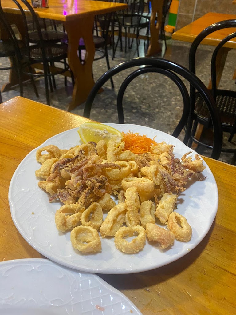 Bar restaurante Montcau — Comida y bebida
