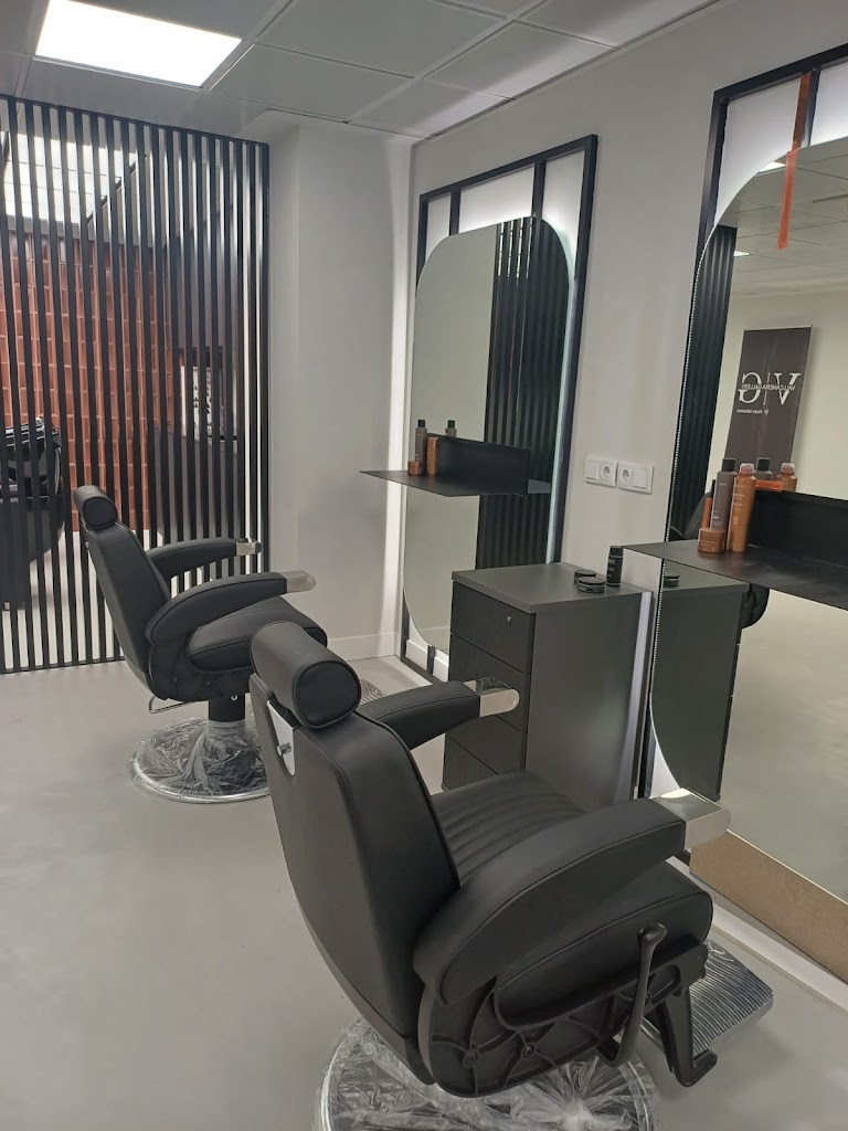 Peluqueria Vallcanera Gallery By Alvaro Vallcanera — Interior