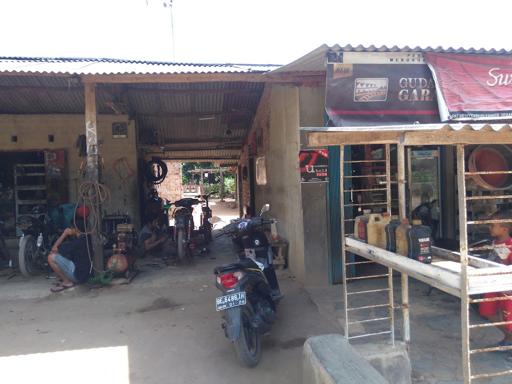 Bengkel Motor Johan