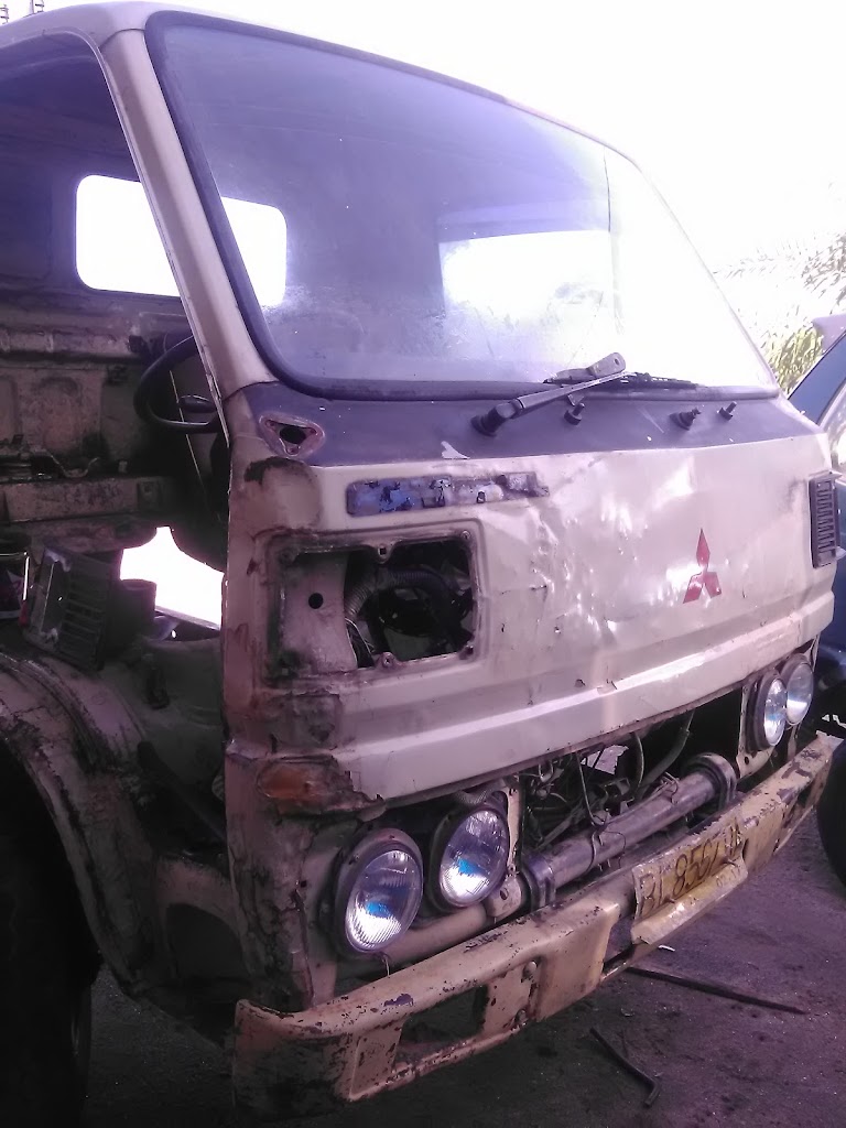 Auto body repaire & paint spesialis