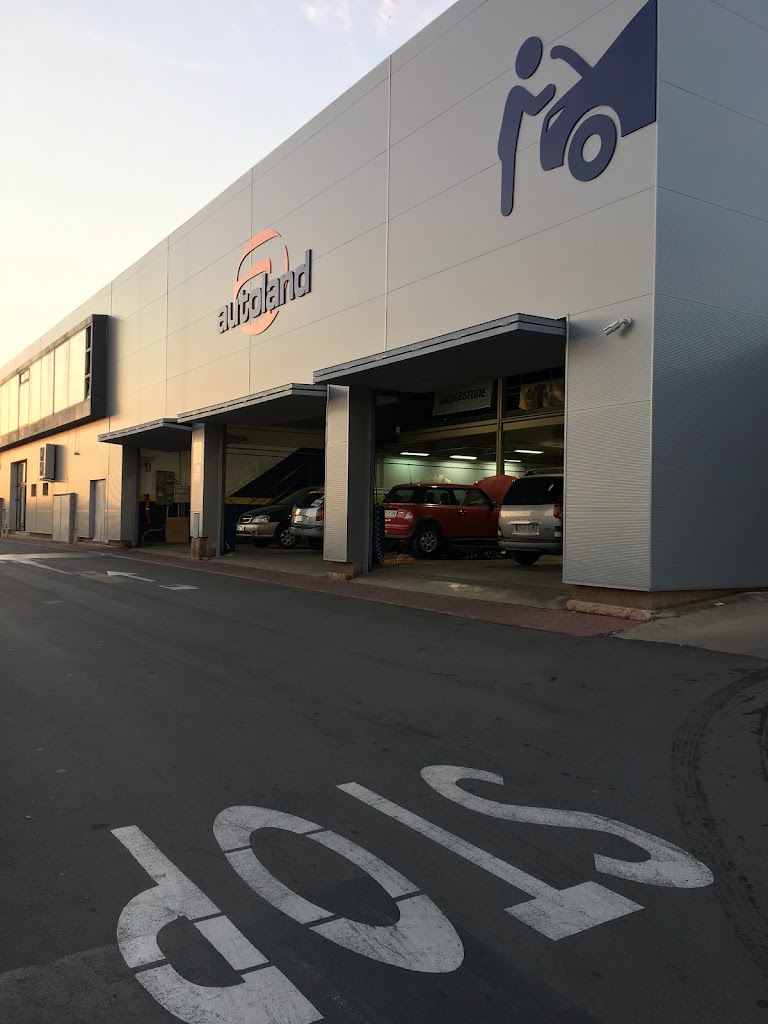 Bosch Car Service AUTOLAND Taller Mecanico en Premia de Dalt — Del propietario