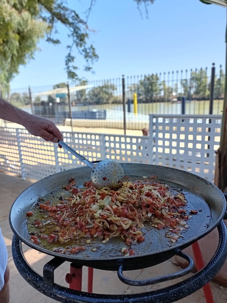 41100 cafe & copas — Comida y bebida