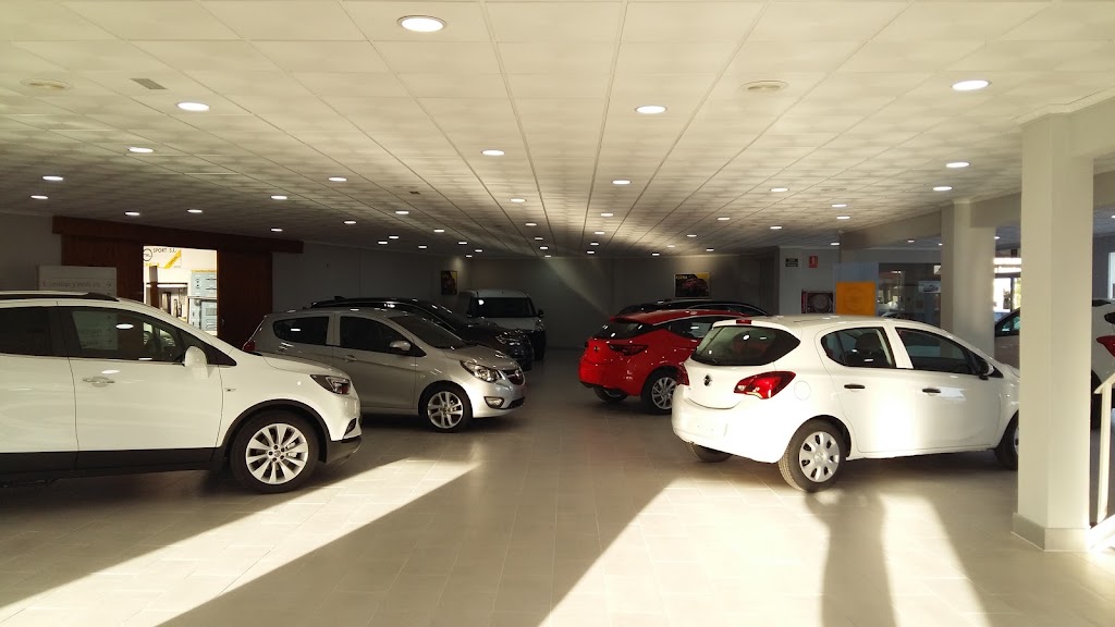 Opel Espinosa Sport — Concesionario de automoviles