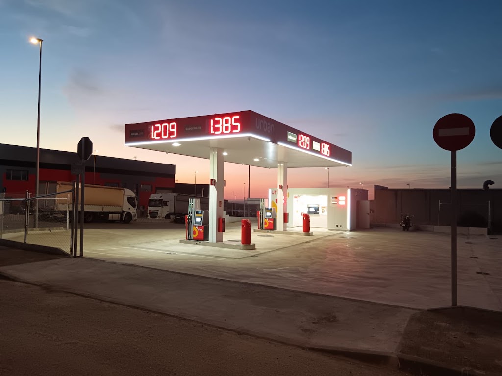 Urban Oil Torredelcampo — Exterior