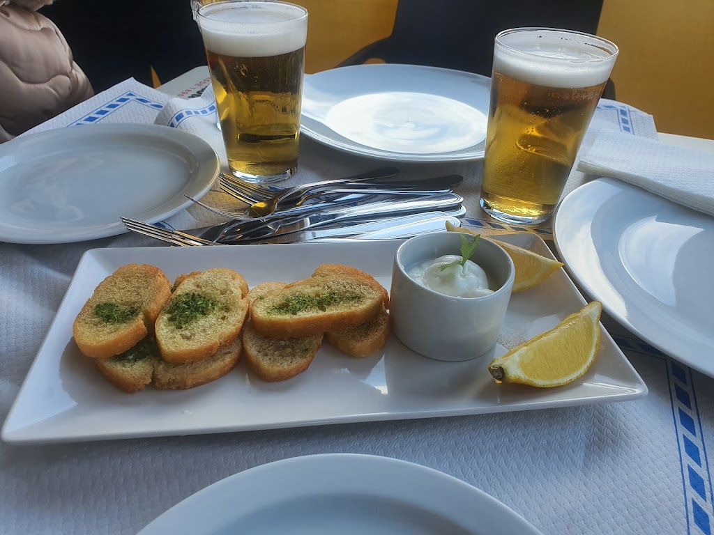 Nuevo Restaurante Puerta de Pinto — Comida y bebida