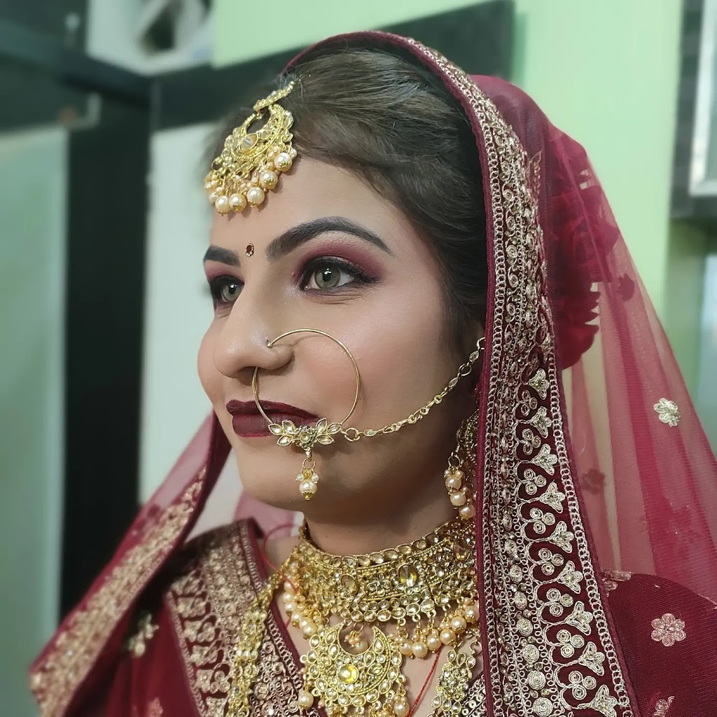 Shana Proffesional Salon And Spa