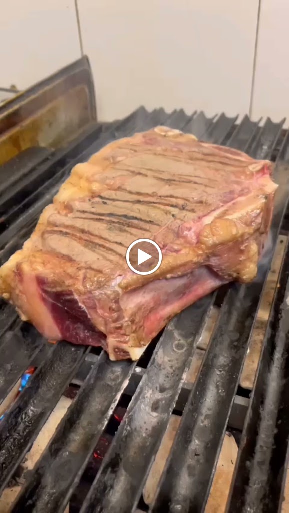 Restaurante Costanorte A&M — Videos