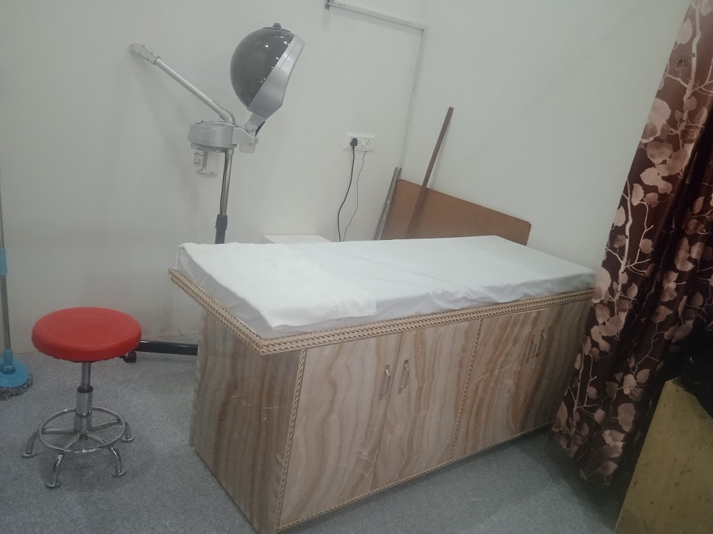 Elegant Beauty Salon