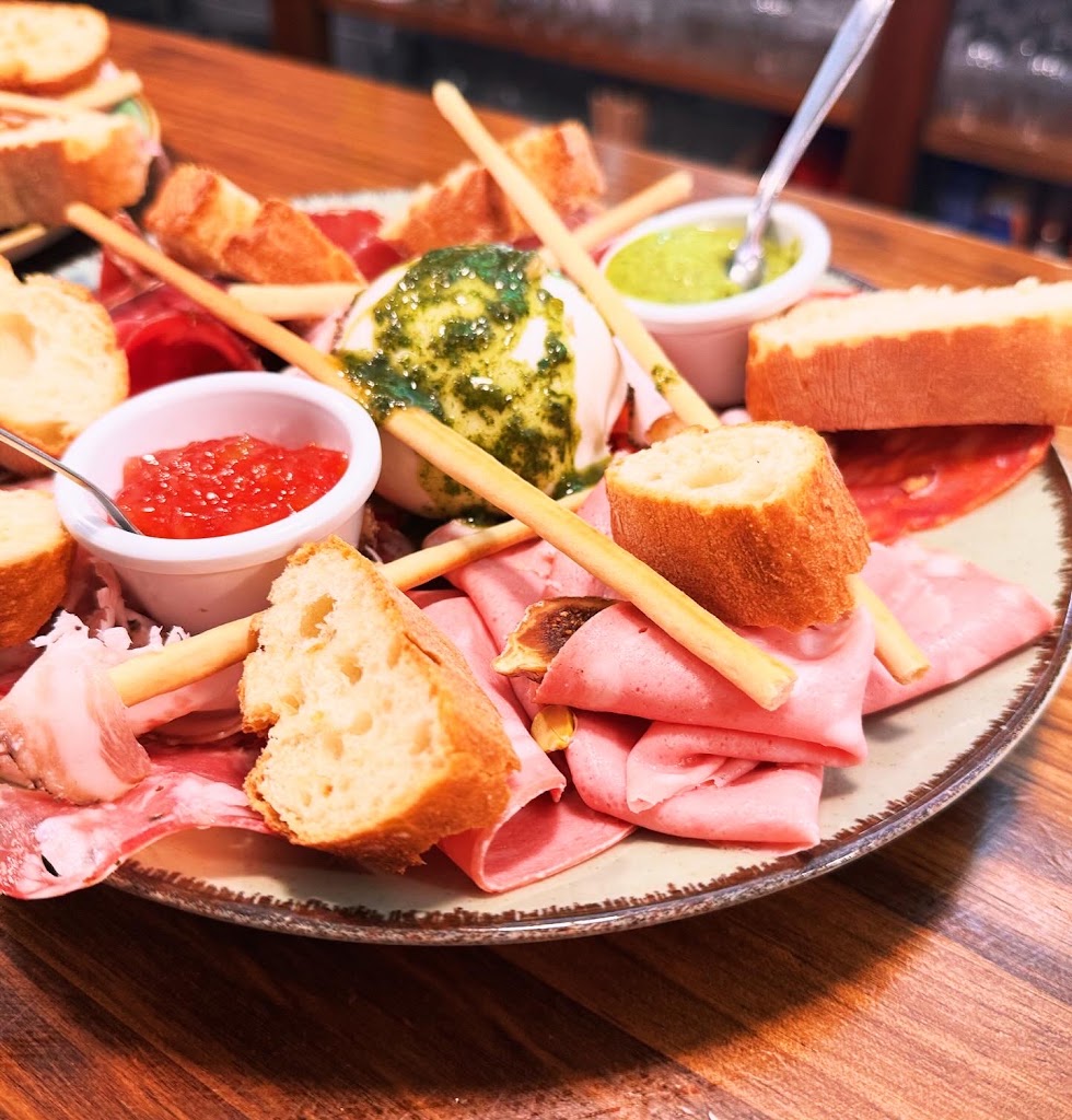 TASCA la CASETA DELL ITALIANO TRATTORIA (NO TRABAJAMOS CON PIZZA) — Comida y bebida