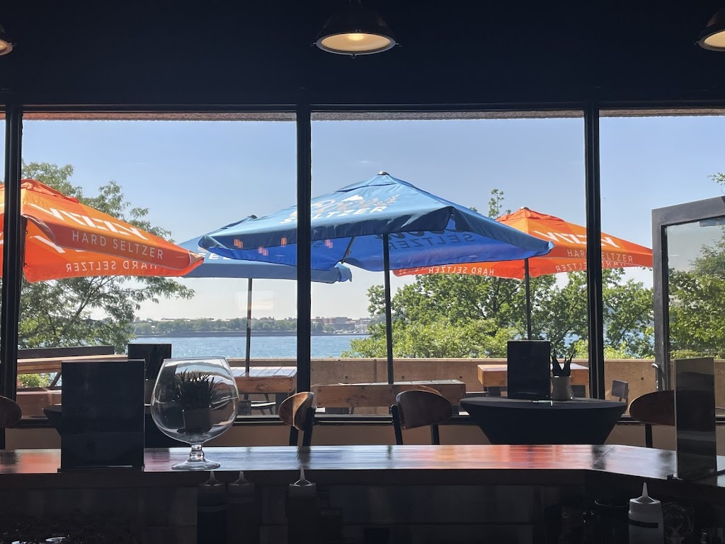 GRIND | kitchen + bar in Sarnia
